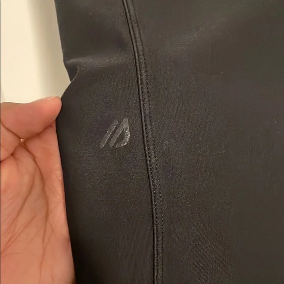 Women’s Eddie Bauer Active Leggings - Picture 5 of 7